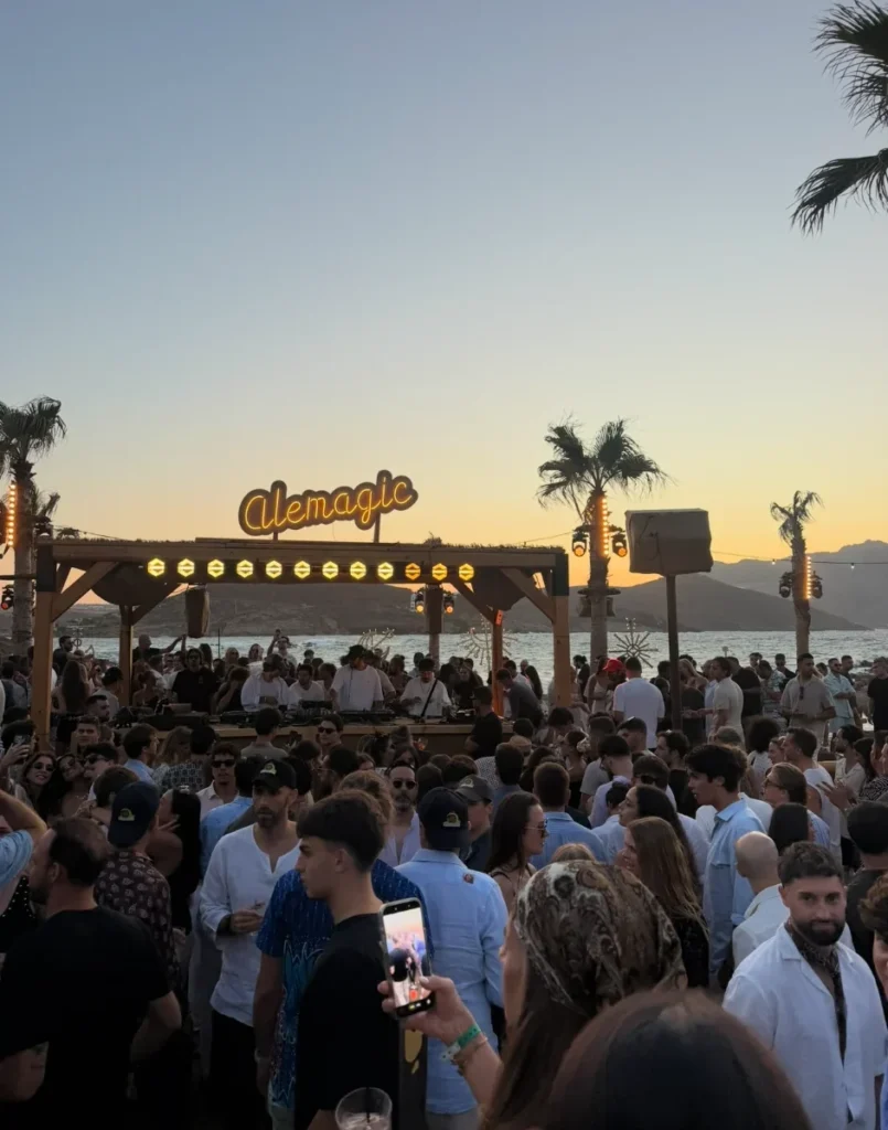uitgaan in mykonos